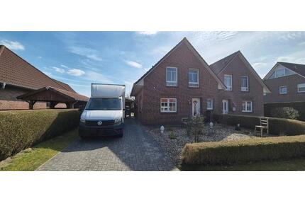 Moderne Doppelhaushälfte in zentraler Lage von Ostgroßefehn