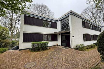 3-Zimmer Wohnung in bester Lage - Hamburg / Volksdorf