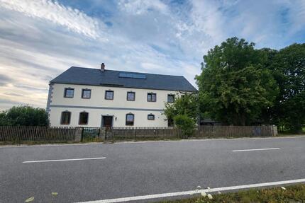 Außergewöhnlicher Dreiseithof mit traumhafter Aussicht - Kirchberg