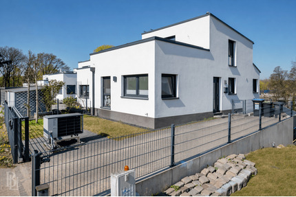 Luxuriöse Doppelhaushälfte mit Kamin, Sauna und Wasserblick! - Woltersdorf