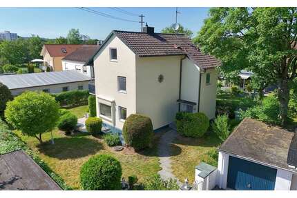 Haus zum Kaufen in Augsburg 599.000,00 € 138.05 m²