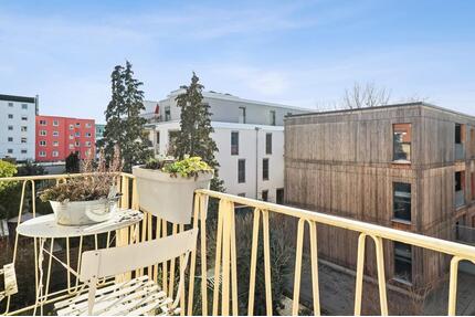 ++ Attraktive und helle 2,5-Zimmer-Wohnung mit Balkon in zentraler und ruhiger Wohnlage ++ - Frankfurt am Main Niederrad