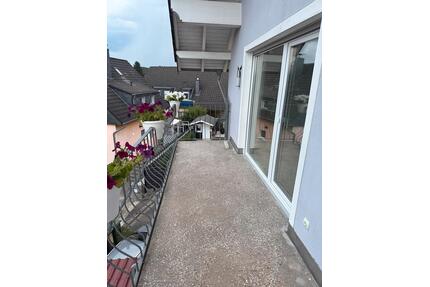 Moderne Maisonettewohnung mit ca. 120 m² Wohnfläche - Overath