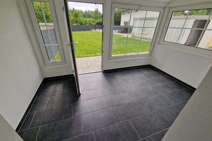Helles freundliches 3 Zimmer Reihenhaus mit großem Garten in Suckow - Ruhner Berge