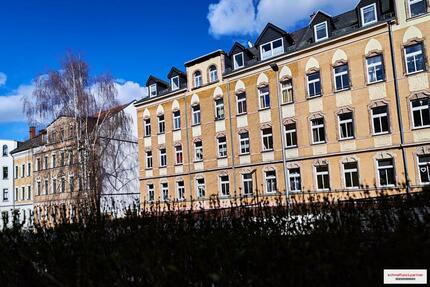 +++ 2-Raumwohnung mit Balkon, Wanne und Stellplatz - Chemnitz Kapellenberg