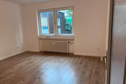 1 Zimmerwohnung in 45139 Essen - 480,00&nbsp;EUR Kaltmiete, ca.&nbsp; 29,00&nbsp;m&sup2; in Essen (PLZ: 45139) Frillendorf