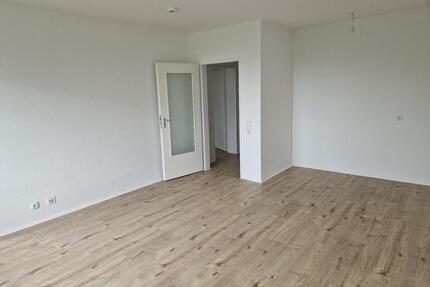 Einzug nach Renovierung! 2-Zimmer-Wohnung in Porz Finkenberg! - Köln