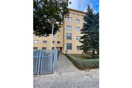 2-Zi, 55Qm, Balkon, kernsaniertes Denkmal - Brandenburg an der Havel Bahnhofsvorstadt