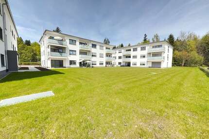 Wohnung zum Kaufen in Königsfeld 409.000,00 € 89.37 m²