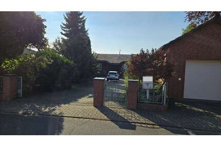 Haus zum Kaufen in Söllingen 225.000,00 € 221 m²