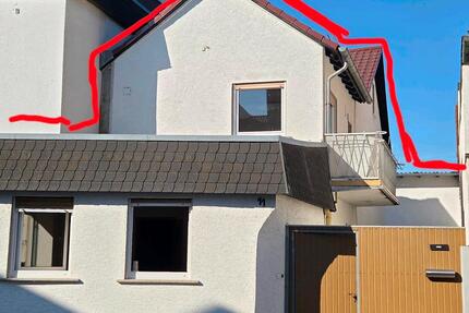 Einfamilienhaus, Gute Lage, Scheune, Garage und viel Potenzial - Saulheim