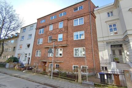 Zentrale 1,5-Zimmer-Altbau-Wohnung in Lübeck-St. Lorenz Süd, Nähe City Nähe Hbhf. - Lübeck-St. Lorenz-Süd
