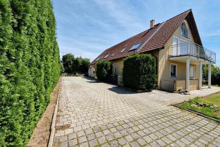 Mehr Generationen Haus - 945.000,00&nbsp;EUR Kaufpreis, ca.&nbsp; 360,00&nbsp;m&sup2; in Moosburg an der Isar (PLZ: 85368)