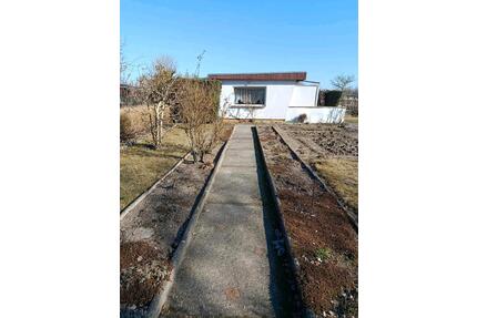 Kleingarten Lütten Klein - 3.200,00&nbsp;EUR Kaltmiete, ca.&nbsp; 0,00&nbsp;m&sup2; in Dummerstorf (PLZ: 18196)