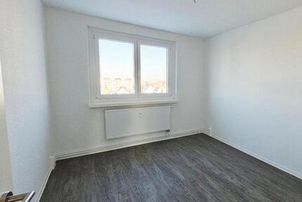 Wohnung zum vermieten - 370,00&nbsp;EUR Kaltmiete, ca.&nbsp; 3,00&nbsp;m&sup2; in Essen (PLZ: 45145) Stadtbezirk III