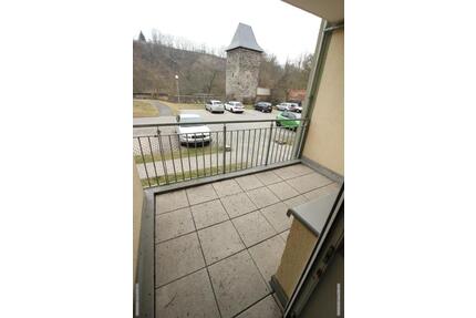 Barrierefreies Wohnen mit Aufzug im Zentrum von Weida! 3-Raum-EG-Wohnung mit Balkon!