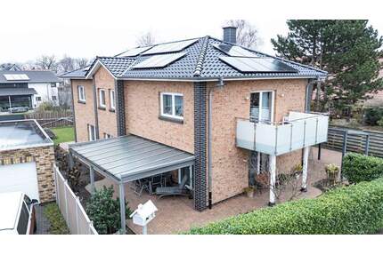 Top-Lage bei Oldenburg trifft auf flexibles Wohnen: Traumhaus mit Einliegerwohnung für Familie & Generationen - Rastede / Wahnbek