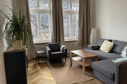 Elegant 2-Room Apartment with Balcony in Leipzig’s Prestigious Musikviertel