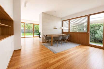 Haus zum Mieten in Berlin 7.000,00 € 237 m²