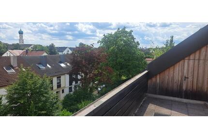 Sonnige Dachterassenwohnung in Augsburg-Lechhausen