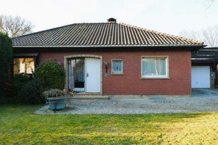 IMMOBILIEN LONNY** Wo Charme auf Panorama trifft – Ihr Logenplatz zum Gestalten und Genießen - Windeck Langenberg