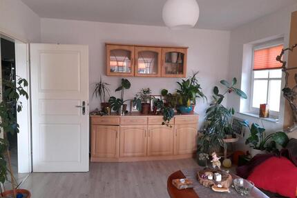 Geräumige 4-Raum-Maisonettewohnung mit Balkon in wunderbarer Lage - Pinnow