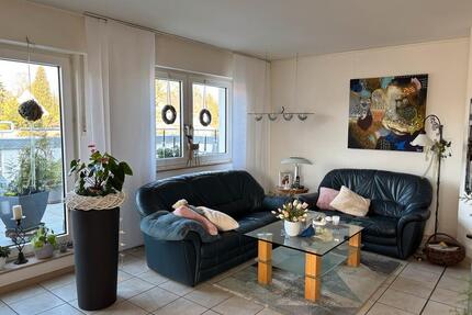 Wickrath Dachterrassenwohnung - 1.200,00&nbsp;EUR Kaltmiete, ca.&nbsp; 85,00&nbsp;m&sup2; in Mönchengladbach (PLZ: 41189) West