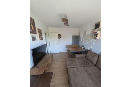 2-Zimmer Wohnung mit EBKBalkon - 510,00&nbsp;EUR Kaltmiete, ca.&nbsp; 43,00&nbsp;m&sup2; in Colmberg (PLZ: 91598)