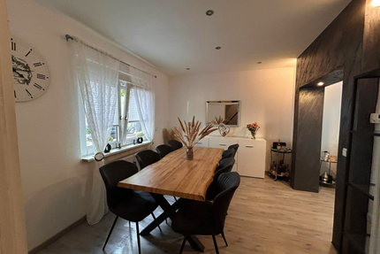 Haus zum Kaufen in Duisburg 299.000,00 € 95 m²