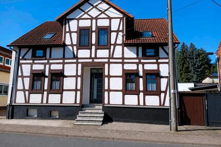 Einfamilienhaus - 150.000,00&nbsp;EUR Kaufpreis, ca.&nbsp; 120,00&nbsp;m&sup2; in Sondershausen (PLZ: 99706)