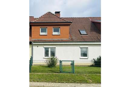 Haus zum Kaufen in Groß Luckow 49.900,00 € 65 m²