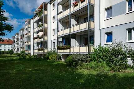 Wohnung zum Mieten in Stadtilm 309,19 € 50.77 m²