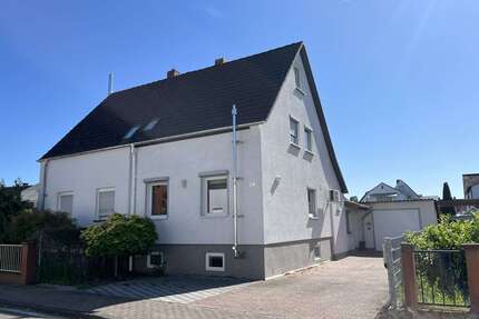 Haus zum Kaufen in Altrip 249.000,00 € 97 m²