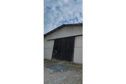 2 x HofScheunentor Holz - 200,00&nbsp;EUR Kaltmiete, ca.&nbsp; 20,00&nbsp;m&sup2; in Wehrheim (PLZ: 61273)