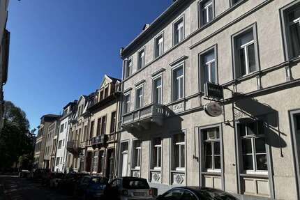 Wohnung zum Mieten in Bad Homburg 1.350,00 € 90 m²