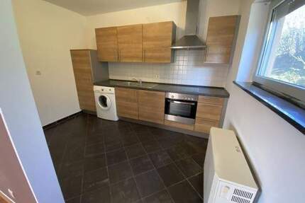 Haus mit Garten Doppelhaushälfte - Charmanter 3-ZKB-Bungalow mit Gartenanteil Garage - Gillenfeld