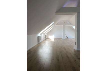 Wohnung zum Mieten in Augsburg 1.350,00 € 95.08 m²
