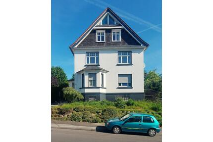 Terassenwohnung - 1.000,00&nbsp;EUR Kaltmiete, ca.&nbsp; 100,00&nbsp;m&sup2; in Solingen (PLZ: 42653) Central