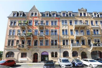 Striesen - frei werdende 4-Zimmer-Altbauwohnung mit 2 Balkonen - Dresden Striesen-West
