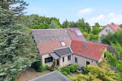 Haus zum Kaufen in Elstra 240.000,00 € 127 m²