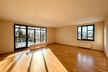 Wohnung zum Kaufen in Burgdorf 230.000,00 € 101 m²