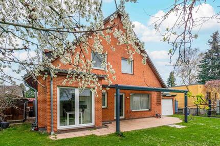 Gepflegtes Einfamilienhaus mit Garten, Garage & beheiztem Keller - Berlin Neukölln