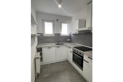 Modernisierte 3-Zimmer-Wohnung mit Balkon & Einbauküche in zentraler Lage von Mönchengladbach