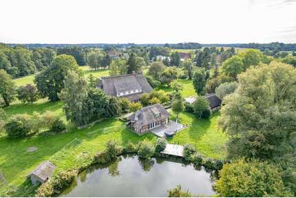 Haus zum Kaufen in Altenkrempe 2.490.000,00 € 568 m²