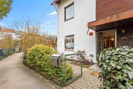 ***Hoher Sand - Doppelhaushälfte in Lappersdorfer Bestlage***