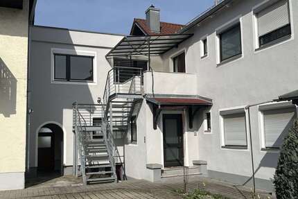 Wohnung zum Kaufen in Neutraubling 298.000,00 € 85 m²