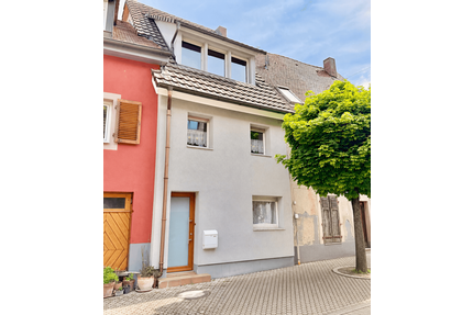 Haus zum Kaufen in Kenzingen 275.000,00 € 100 m²