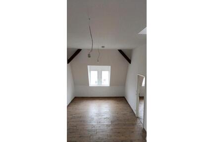 Dachgeschosswohnung zu vermieten - Forchheim