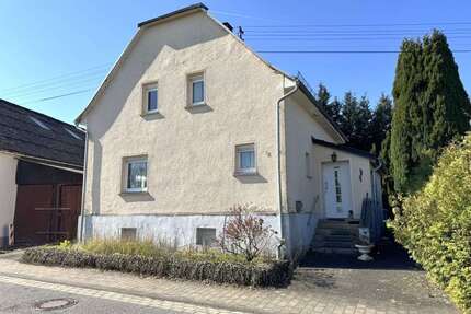 Haus zum Kaufen in Dierdorf 125.000,00 € 115 m²
