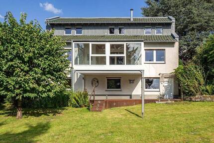 Großzügiges Wohnhaus mit Flair auf besonderem Grundstück auf dem Flammberg in Arnsberg-Hüsten! - Arnsberg / Hüsten Neheim-Hüsten